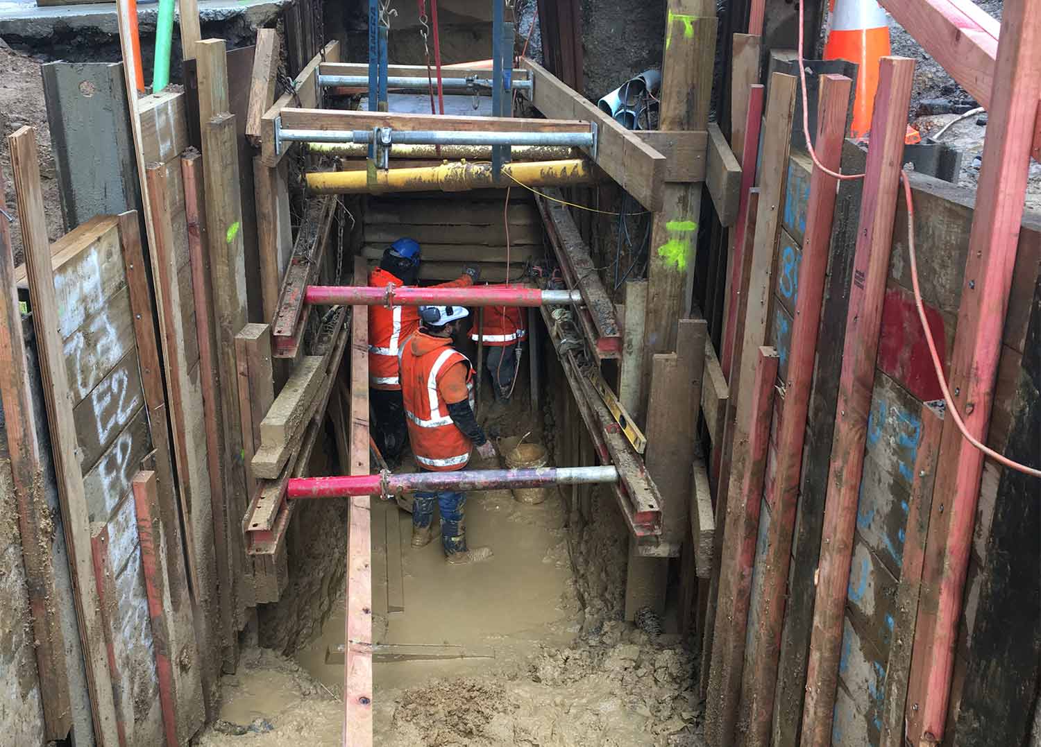 Working Around Underground Services GP Friel Ltd